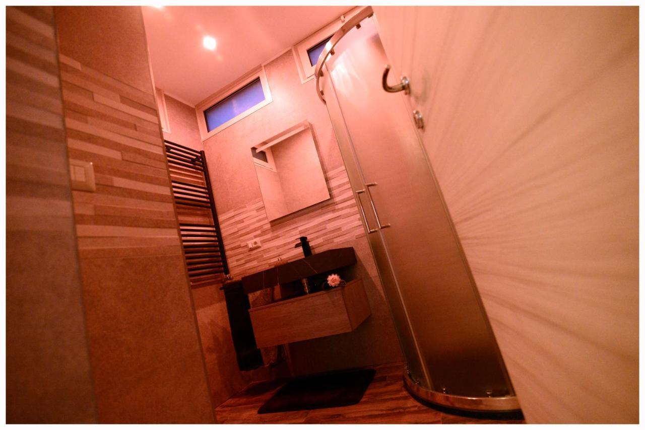 Il Villino Apartments Бари Экстерьер фото