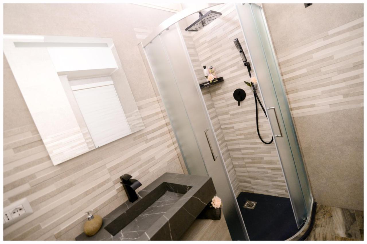 Il Villino Apartments Бари Экстерьер фото